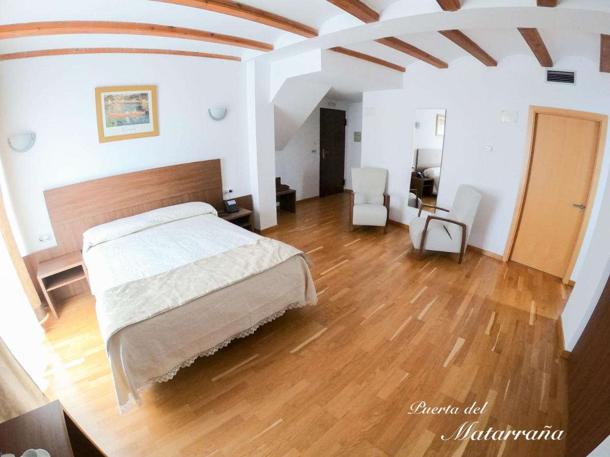 Hotel Baron Andilla Valdealgorfa Exterior photo